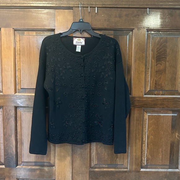 Vintage Tiara International Women’s Black Embroidered Sweater Cardigan Medium - Picture 1 of 8